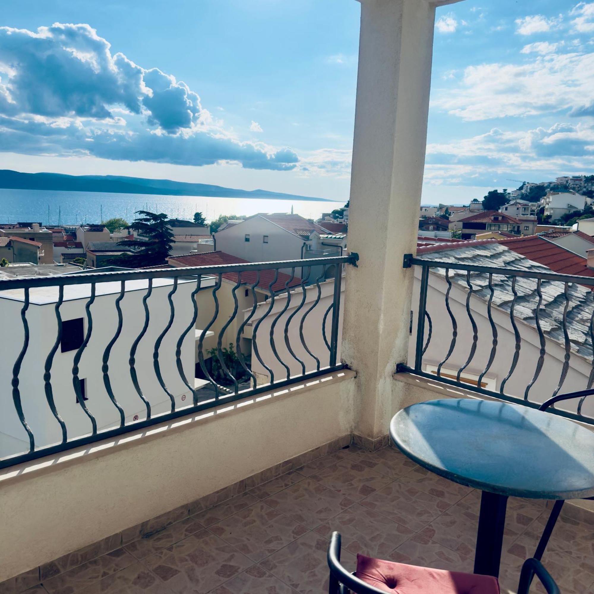 Apartments Larus Baška Voda Kamer foto